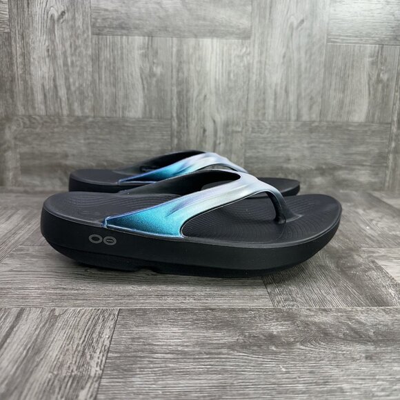 OOFOS OOlala Luxe Women's size 7/EURO 38 Thong Sandals - Picture 1 of 8